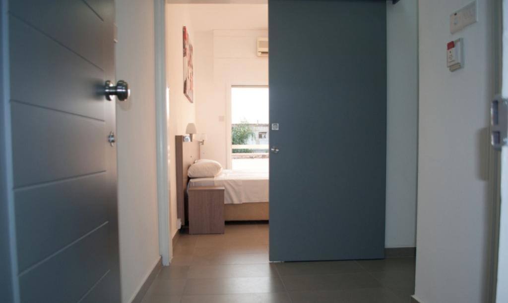 St. George Rent Rooms Ларнака Екстер'єр фото