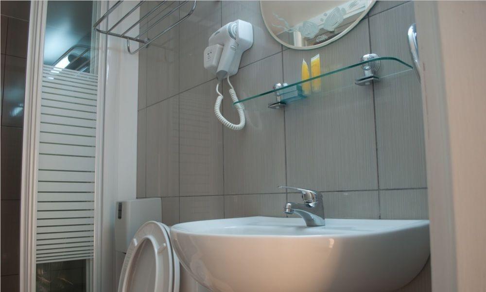 St. George Rent Rooms Ларнака Екстер'єр фото