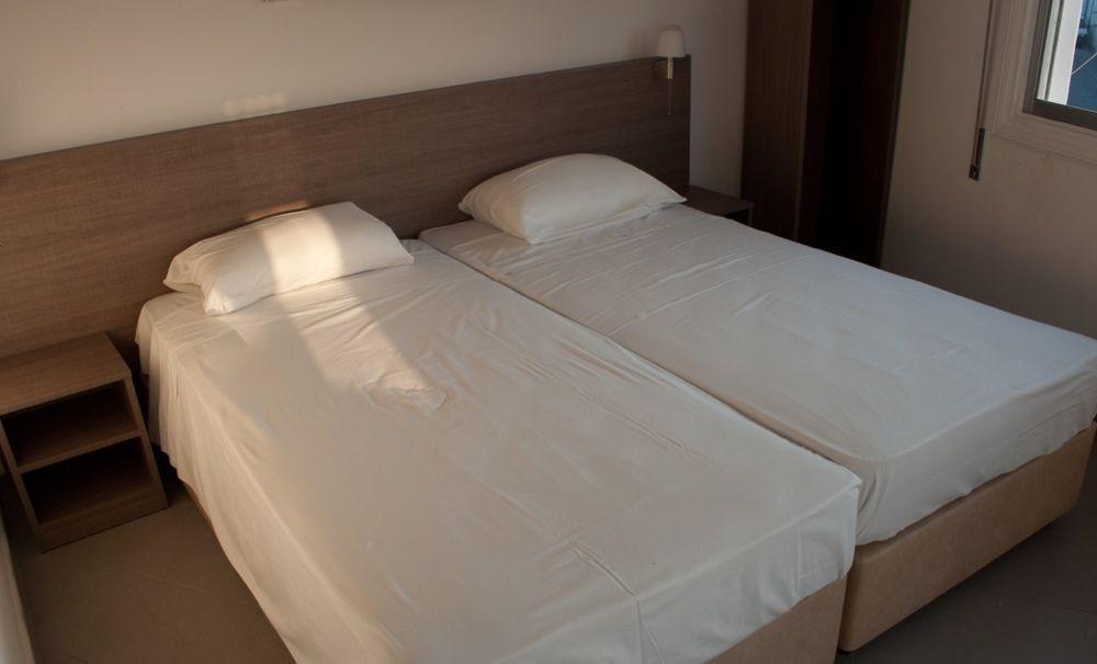 St. George Rent Rooms Ларнака Екстер'єр фото