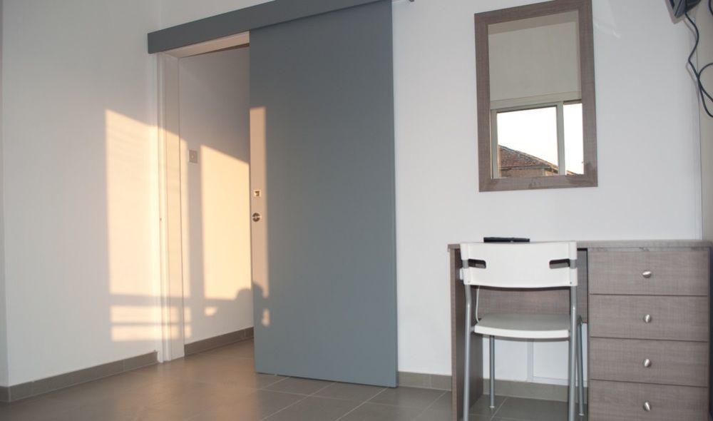 St. George Rent Rooms Ларнака Екстер'єр фото